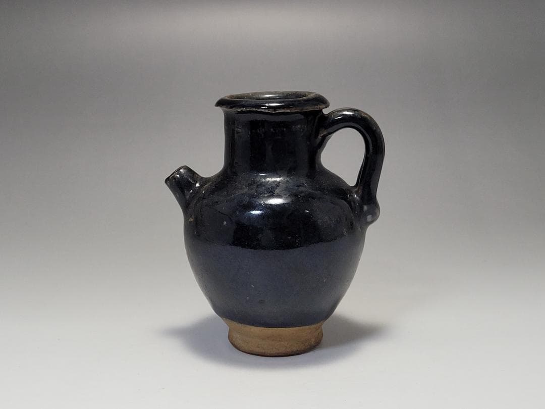 黒釉 水注 宋元時代 高さ約8.9cm