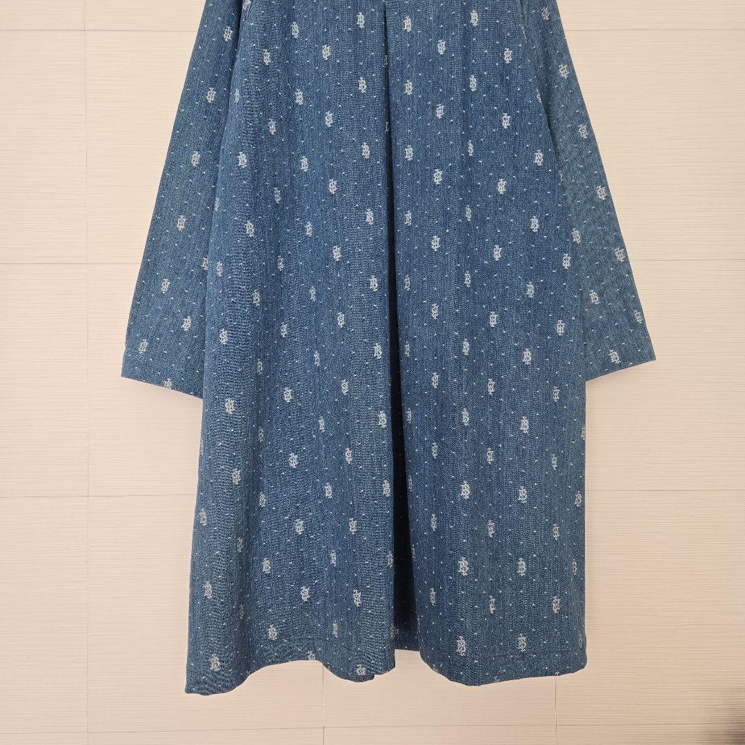 インゲボルグ　地模様織りデニムチェスターコート　インディゴ