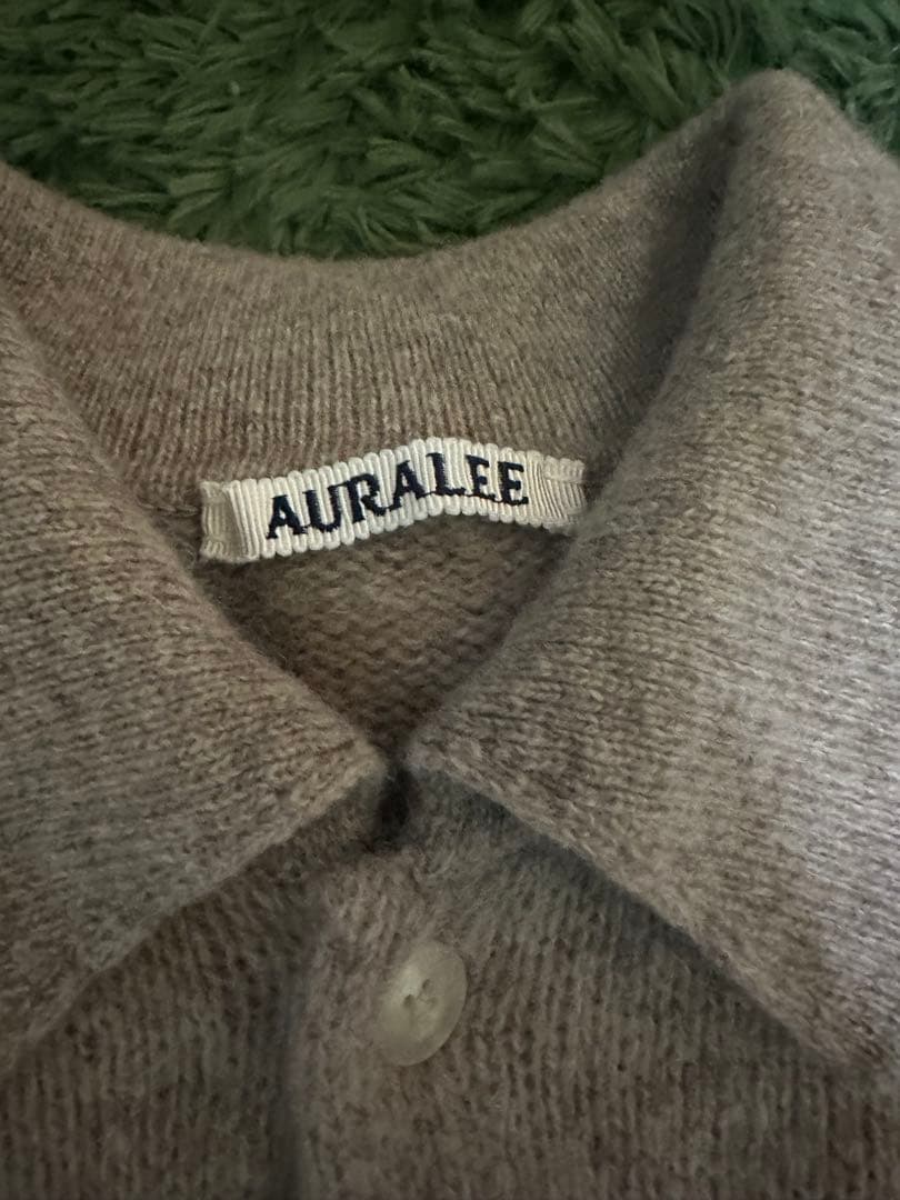 AURALEE ベージュ ニットカーディガン