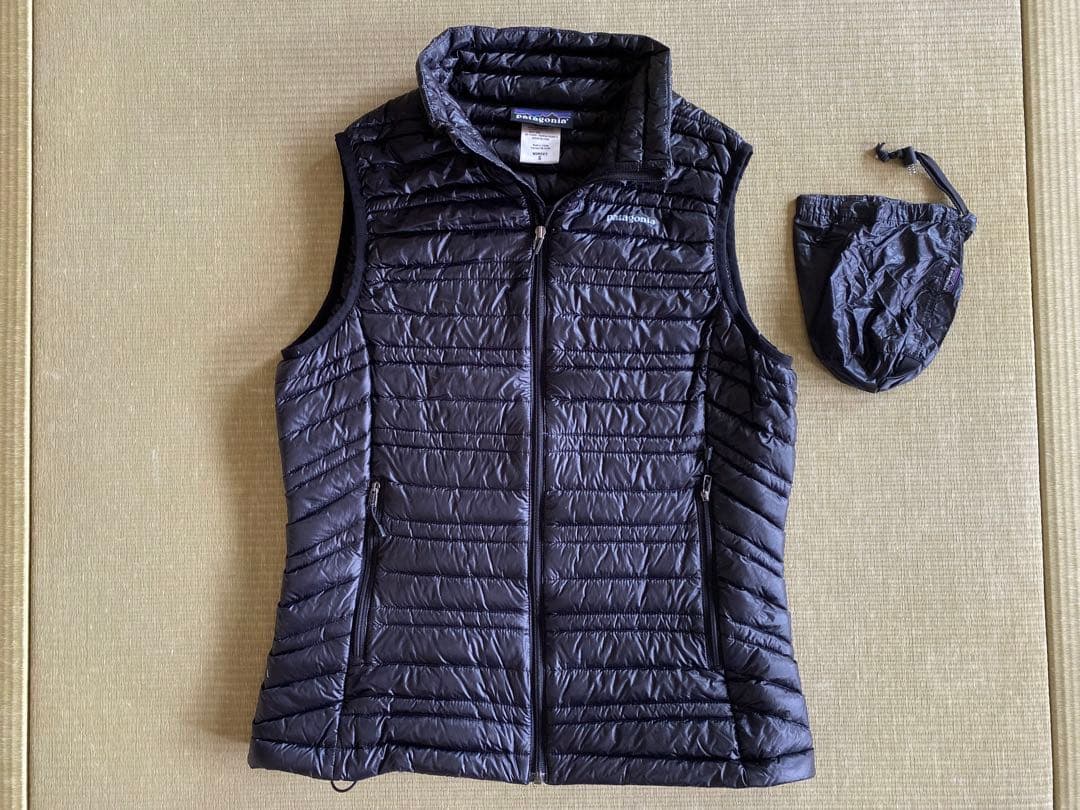 patagonia パタゴニア　廃番　ウィメンズ・ウルトラライト・ダウン・ベスト