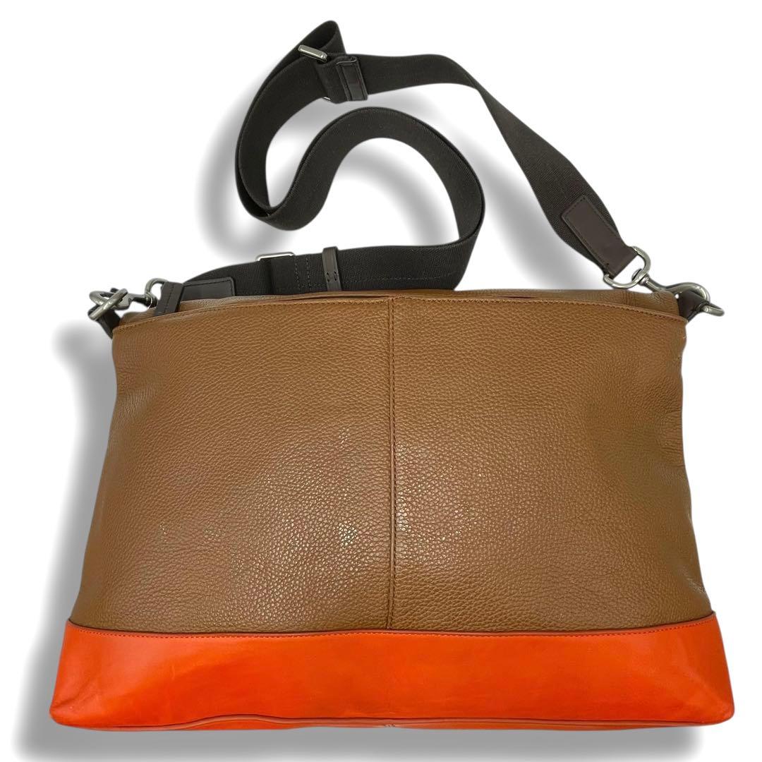美品 COACH コーチ ショルダーバッグ メッセンジャー カムデン A4可