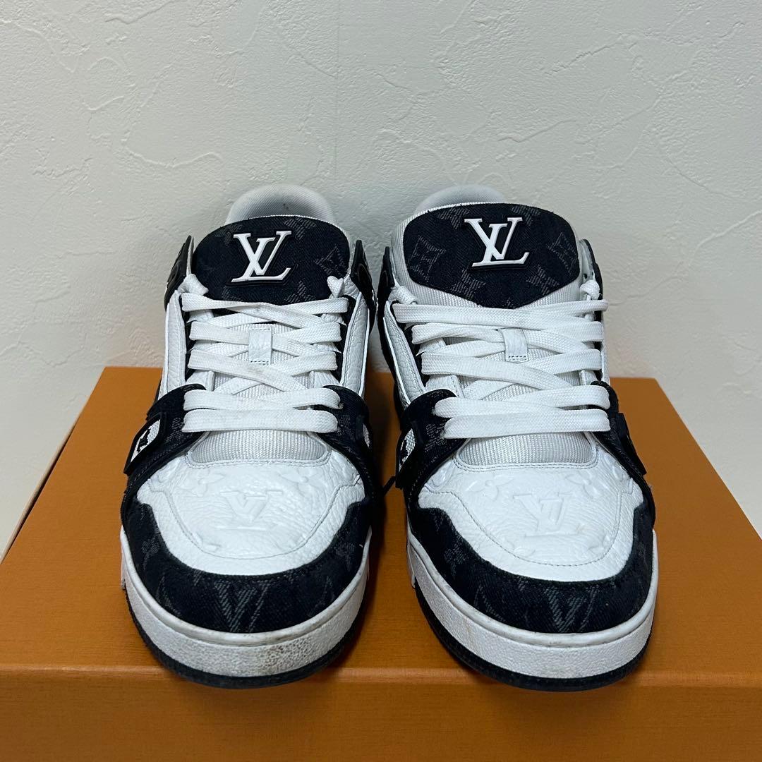 LOUIS VUITTON ルィヴィトン LVトレイナー ライン スニーカー