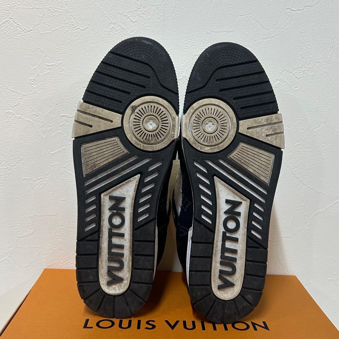 LOUIS VUITTON ルィヴィトン LVトレイナー ライン スニーカー