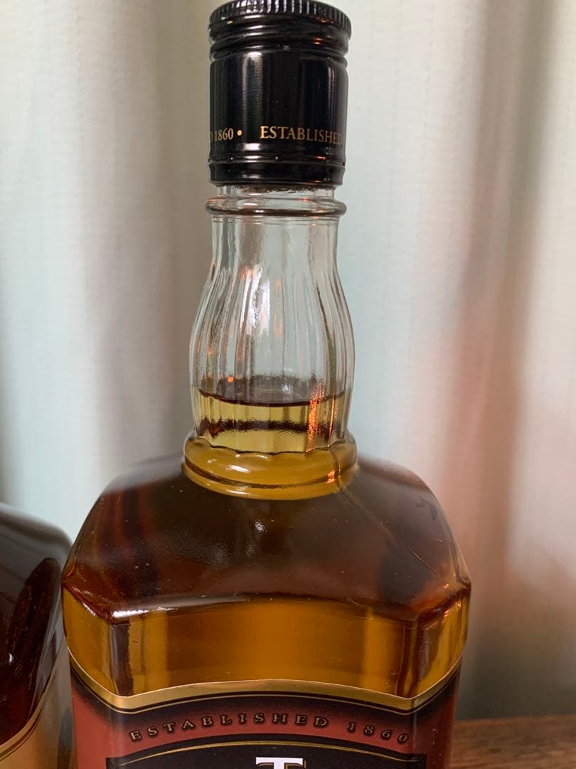 EARLY TIMES バーボンウイスキー 700ml & 1L