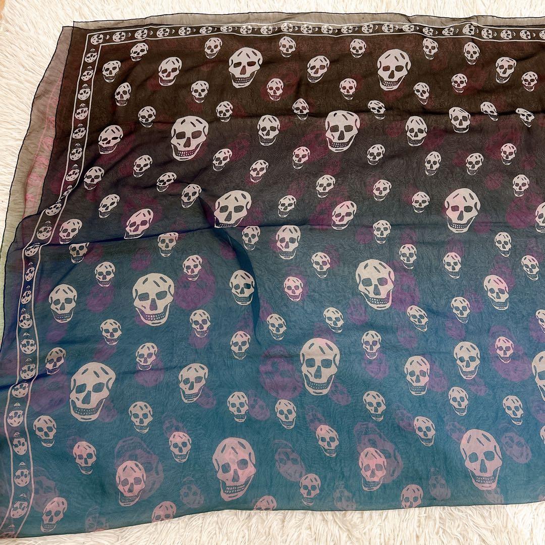 美品　Alexander mcqueen スカル柄 ストール　大判　カラフル