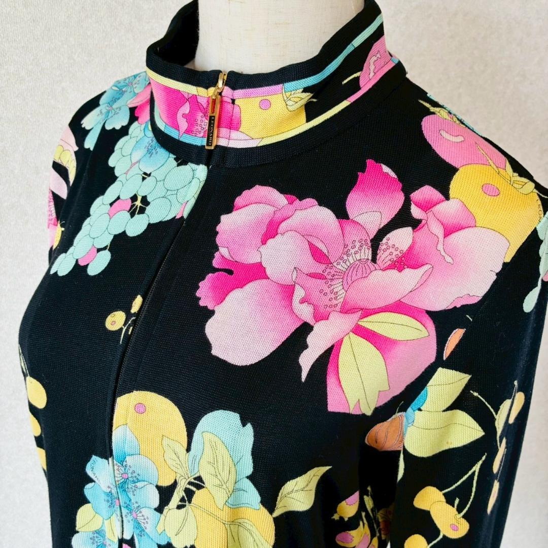 美品 LEONARD SPORT フラワープリント ハイネック 上品 オシャレ