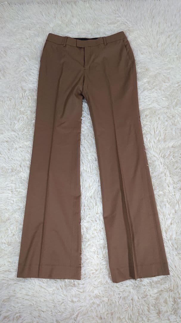 【新品】23区 イタリヤ製 ビジネスパンツスーツ 背ぬき 定価7万