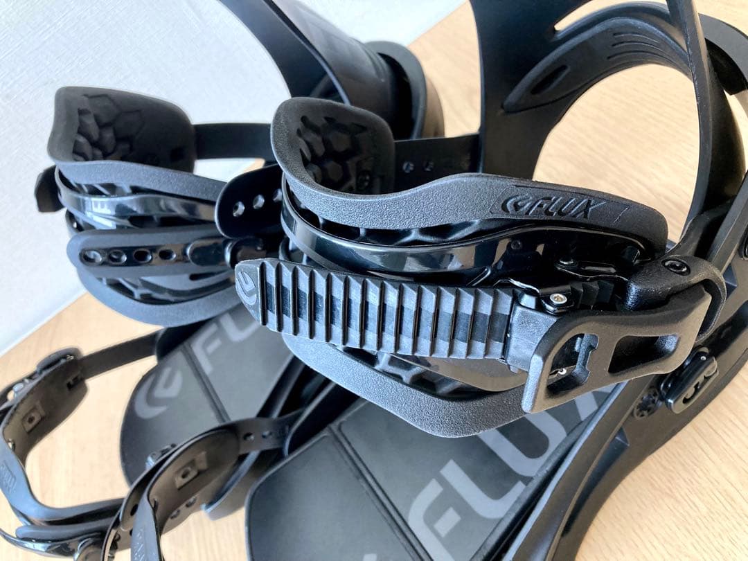 22-23モデル　FLUX （フラックス）DS ビンディング Mサイズ　ブラック