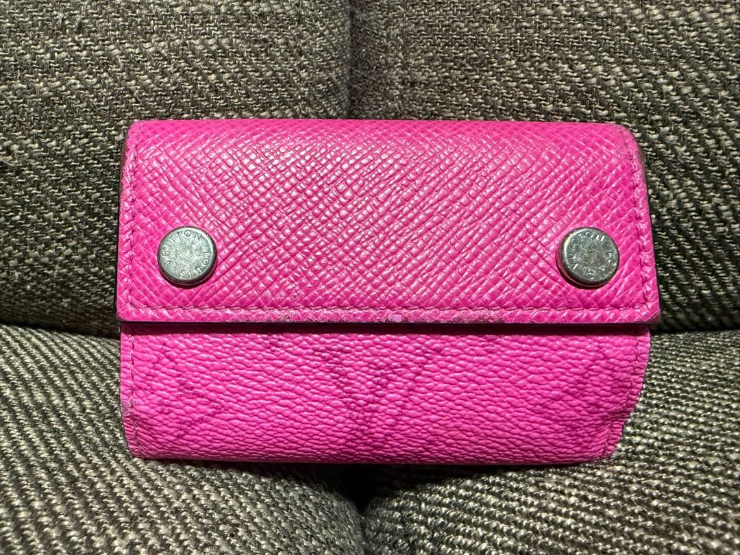 LOUIS VUITTON ピンク 三つ折り財布