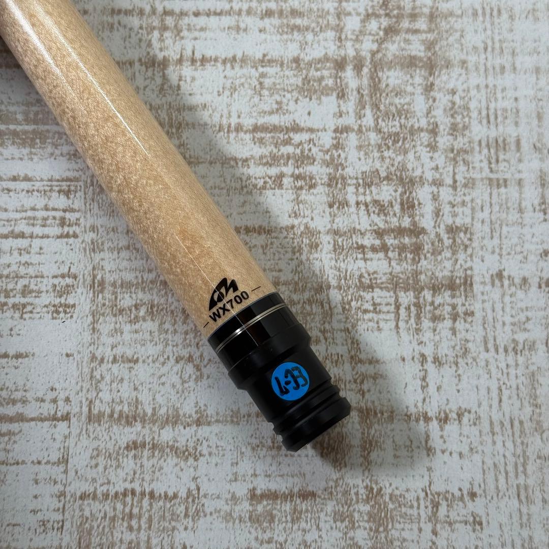 美品　Mezz Cues EC7 WX700 ビリヤード　シャフト