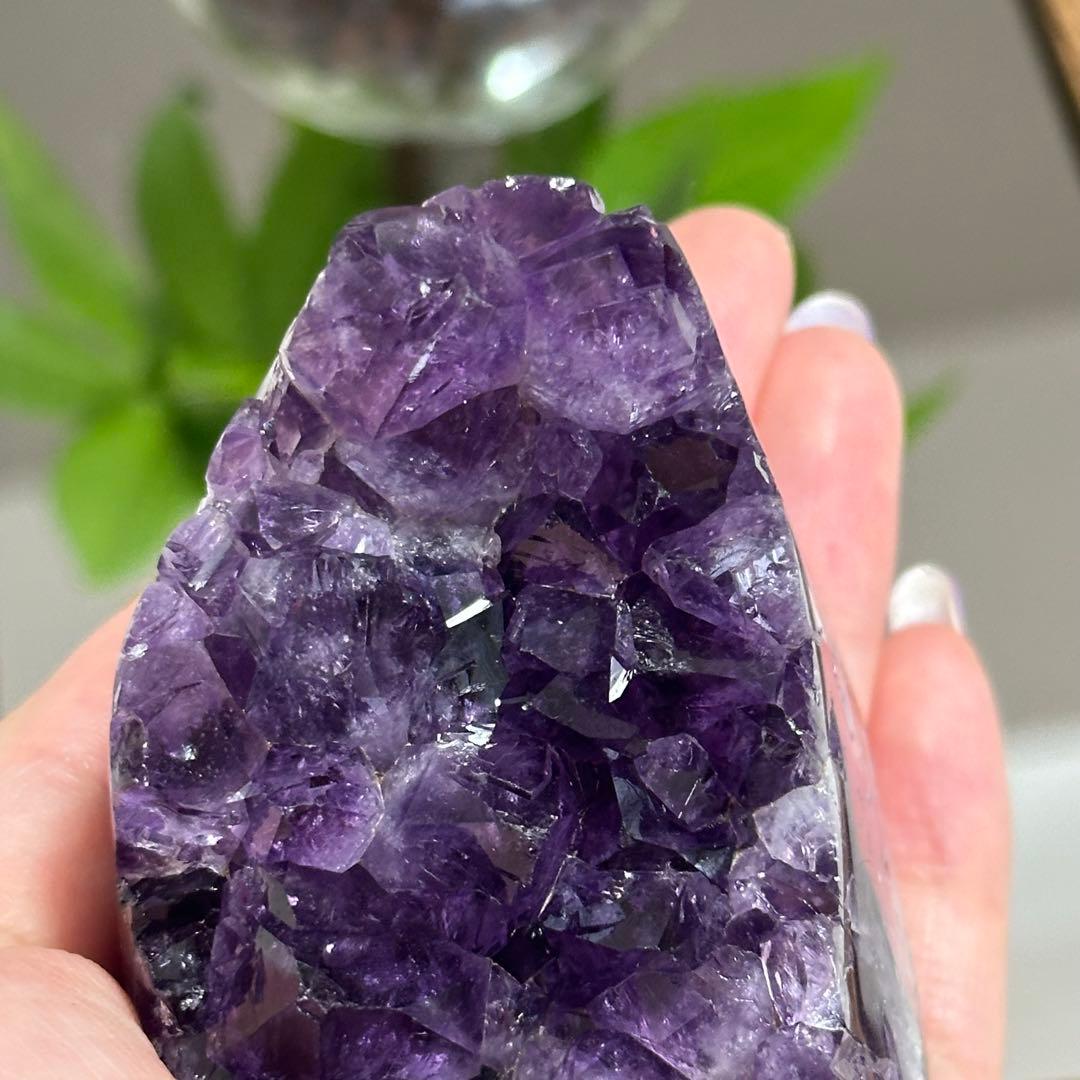 【超高品質】 最高級 濃い ウルグアイ産 大粒 アメジストドーム 原石