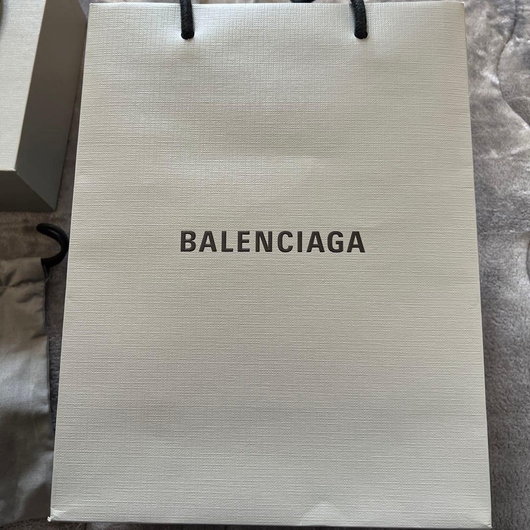 バレンシアガ BALENCIAGA チョーカー ネックレス ゴールド 黒