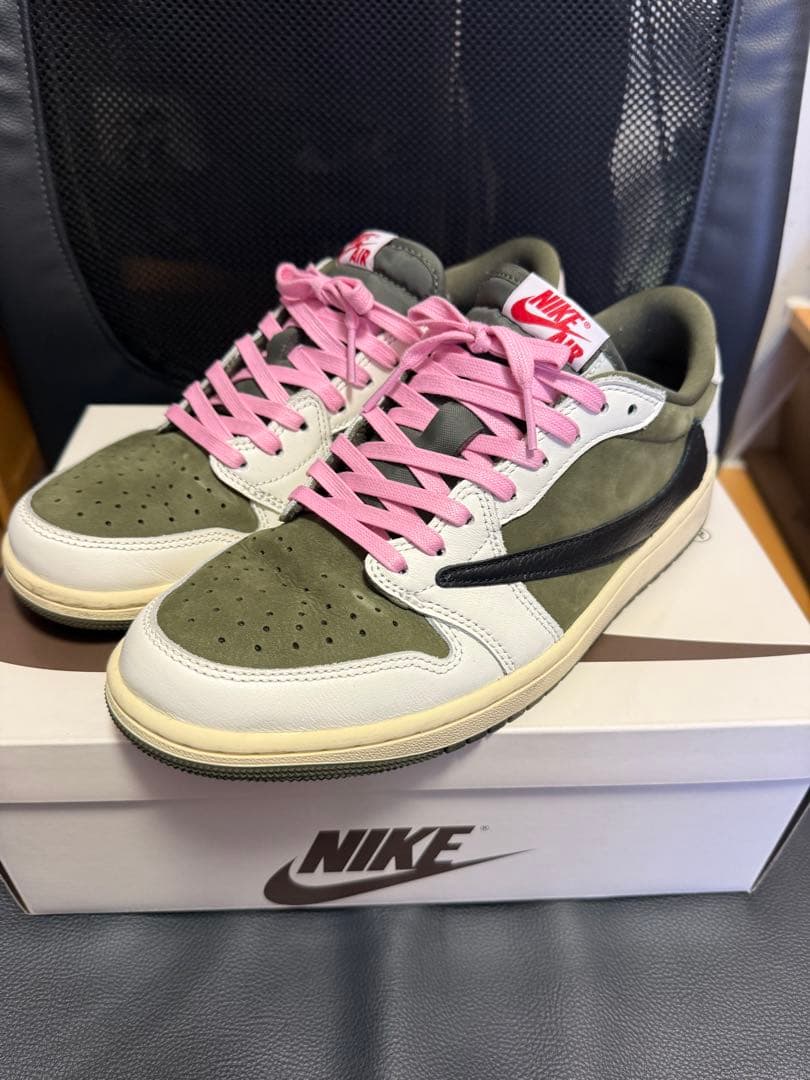 TravisScott × Air Jordan 1 Low