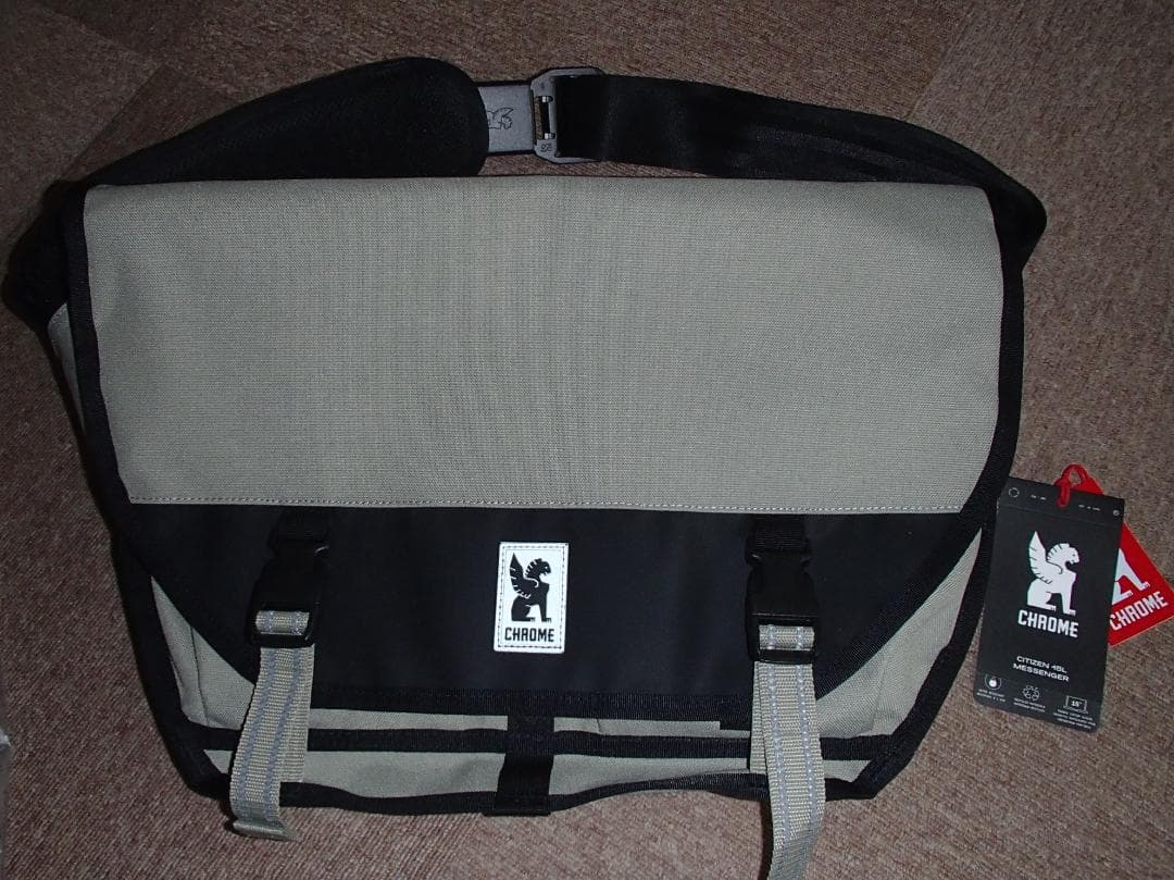 最新　新色CROMEクローム CTZ 15L メッセンジャー 汚れ防止処理済み。