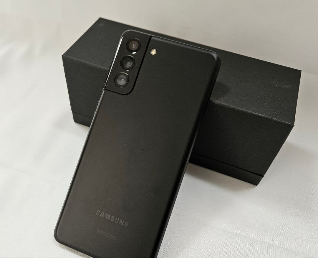 美品 Galaxy S21+ 5G　simフリーグローバル版