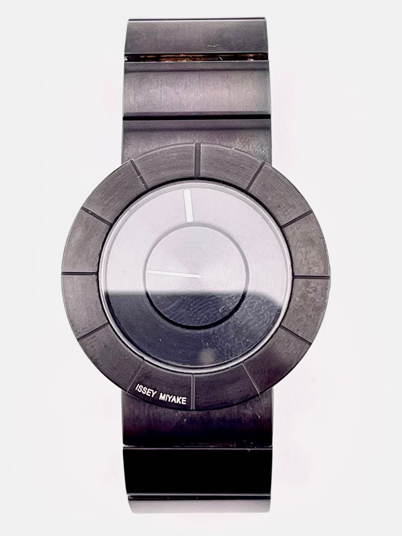 【多少傷あり即発送可】イッセイミヤケ TO 時計 VJ20-0010