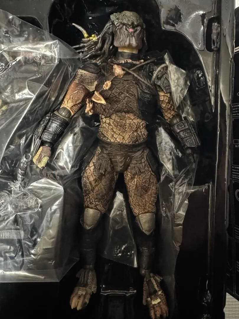 極美品フィギュアスクウェア・エニックスの「PLAY ARTS改」