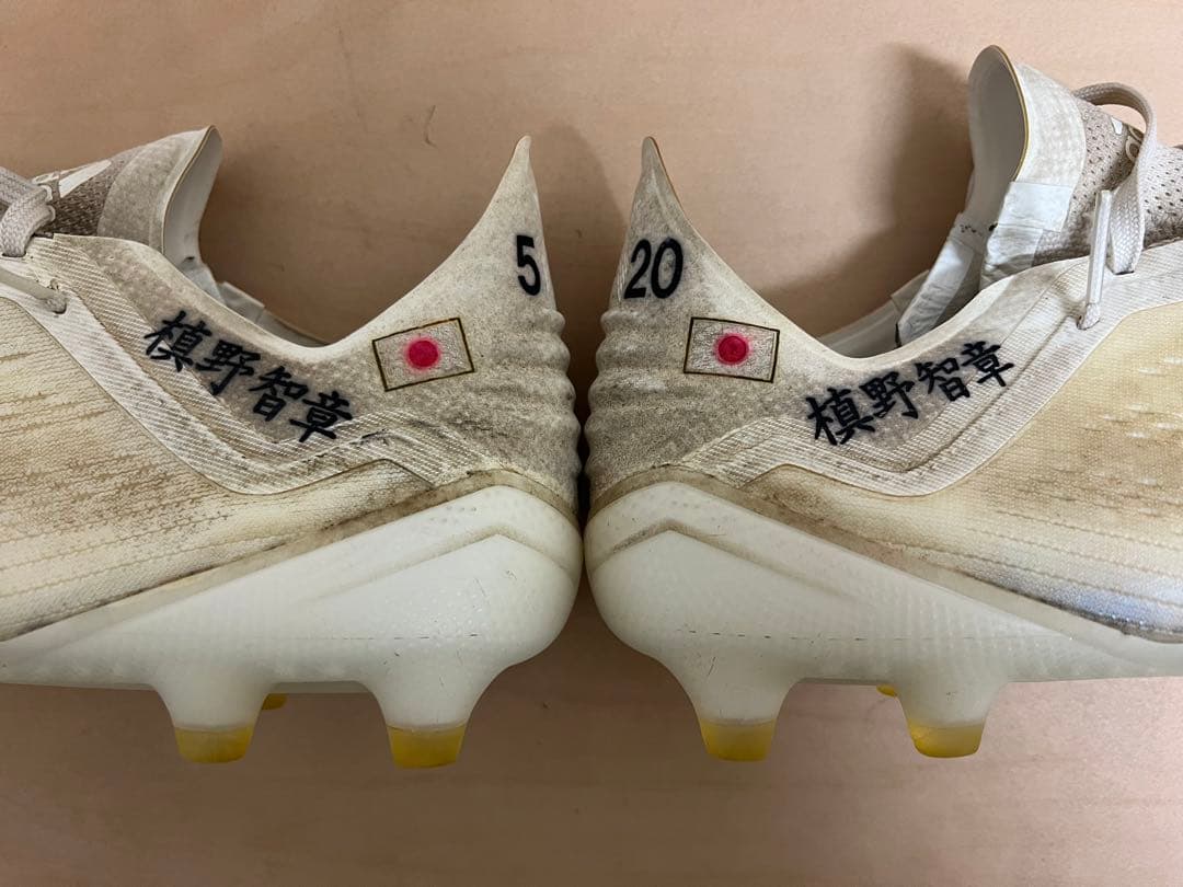 槙野智章　着用スパイク アディダス　エックス　18.1 FG/AG
