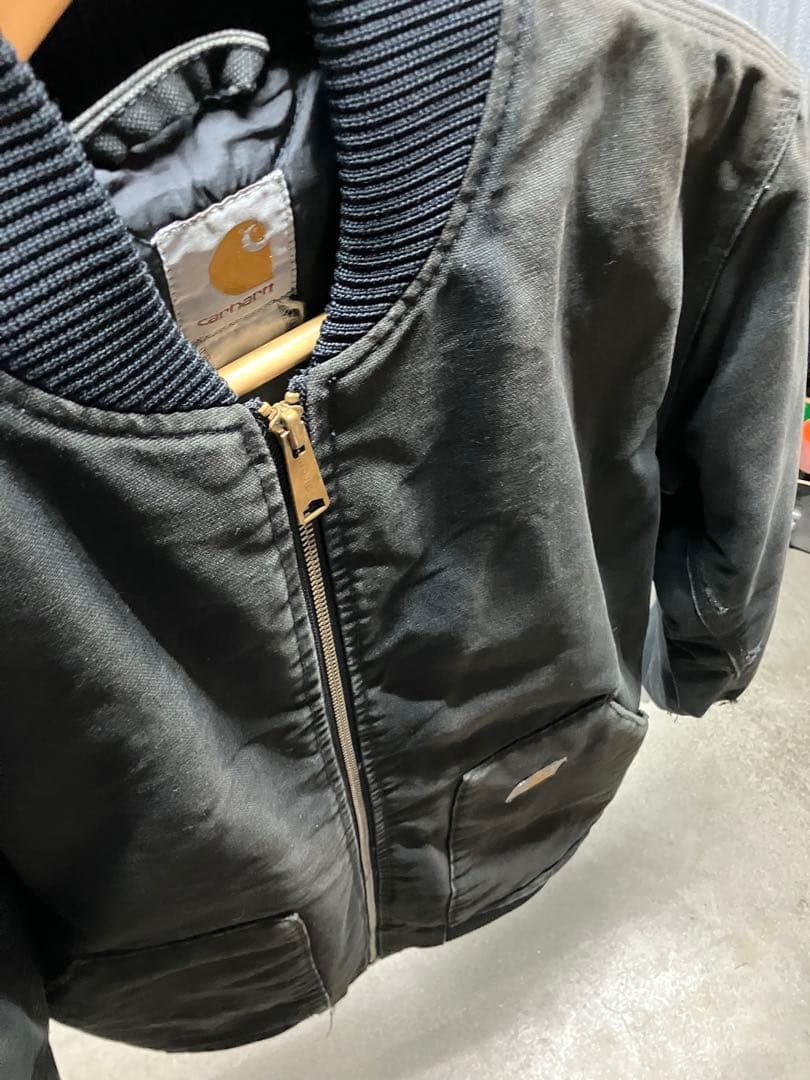 carharttダックジャケットM黒フェードボンバージャケット中綿キルティング