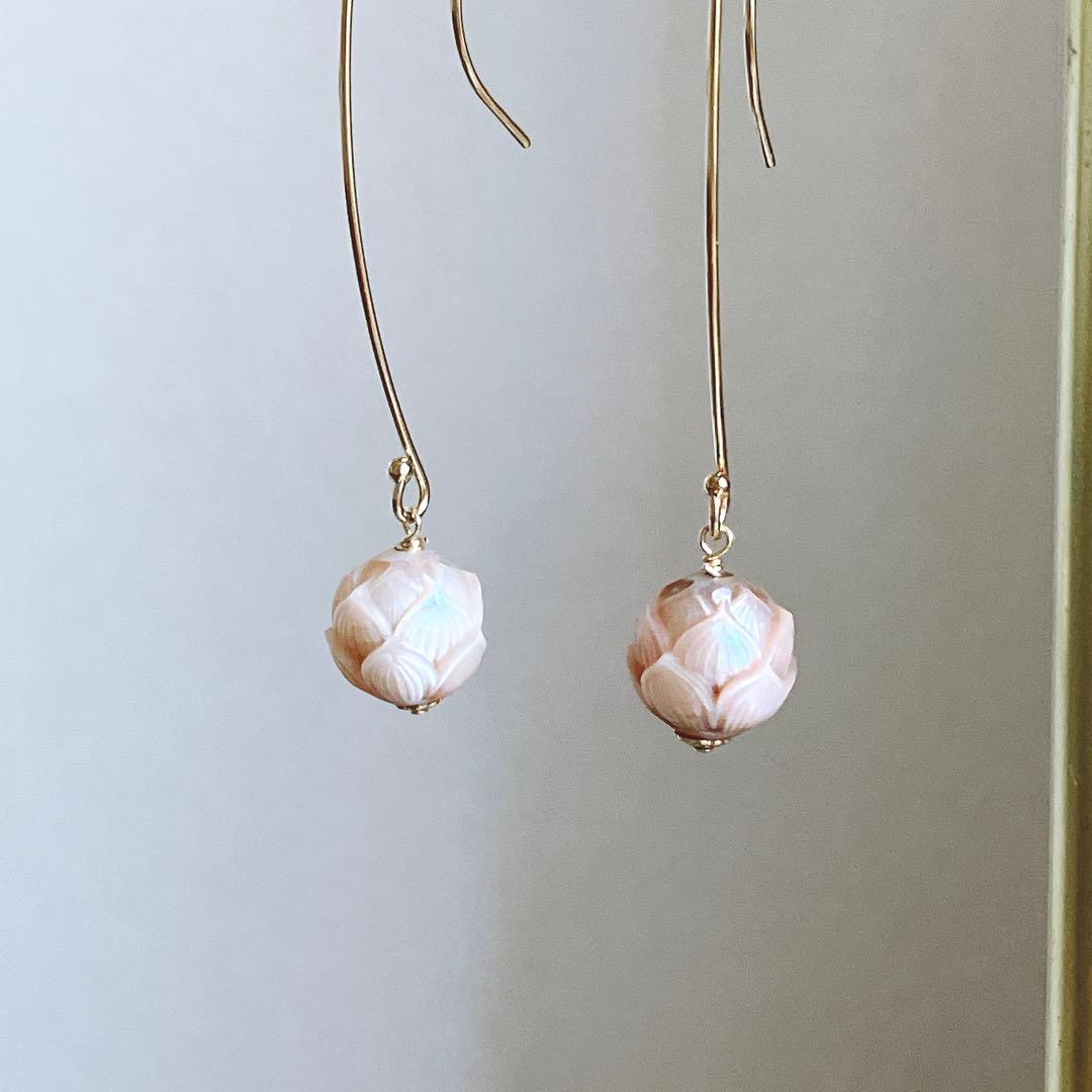 希少✧白蝶真珠ピアス✧蓮