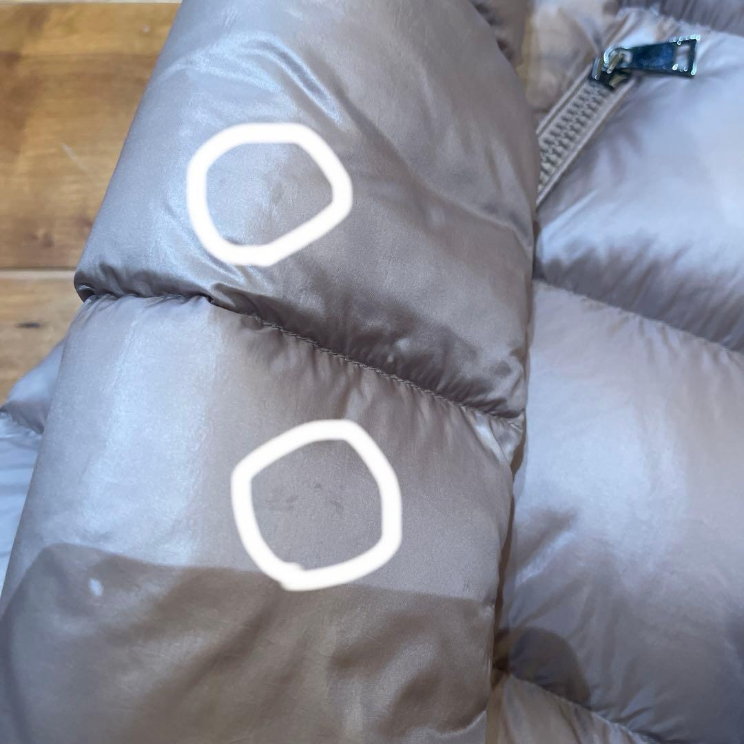 モンクレール　セリファー