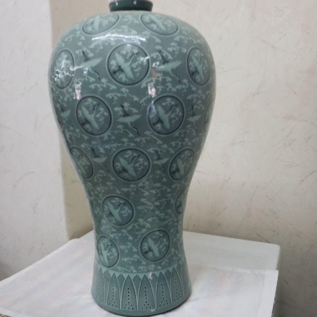 Ｂフライデー蔵出し特価　青磁 鶴模様 陶器 花瓶　作家物海剛作桐箱あり48cm