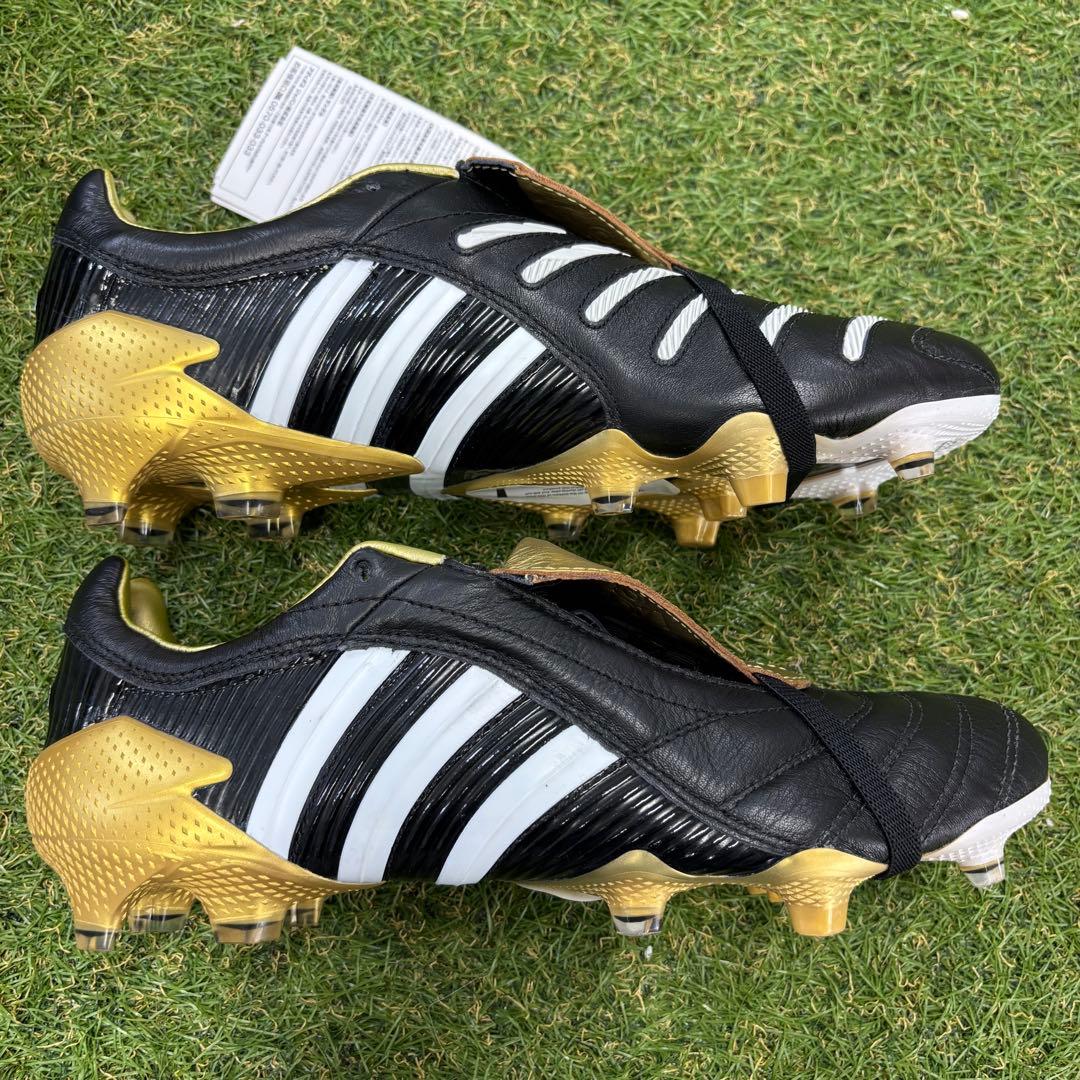【即日発送 新品未使用】adidas プレデターパルス FG レジェンドパック