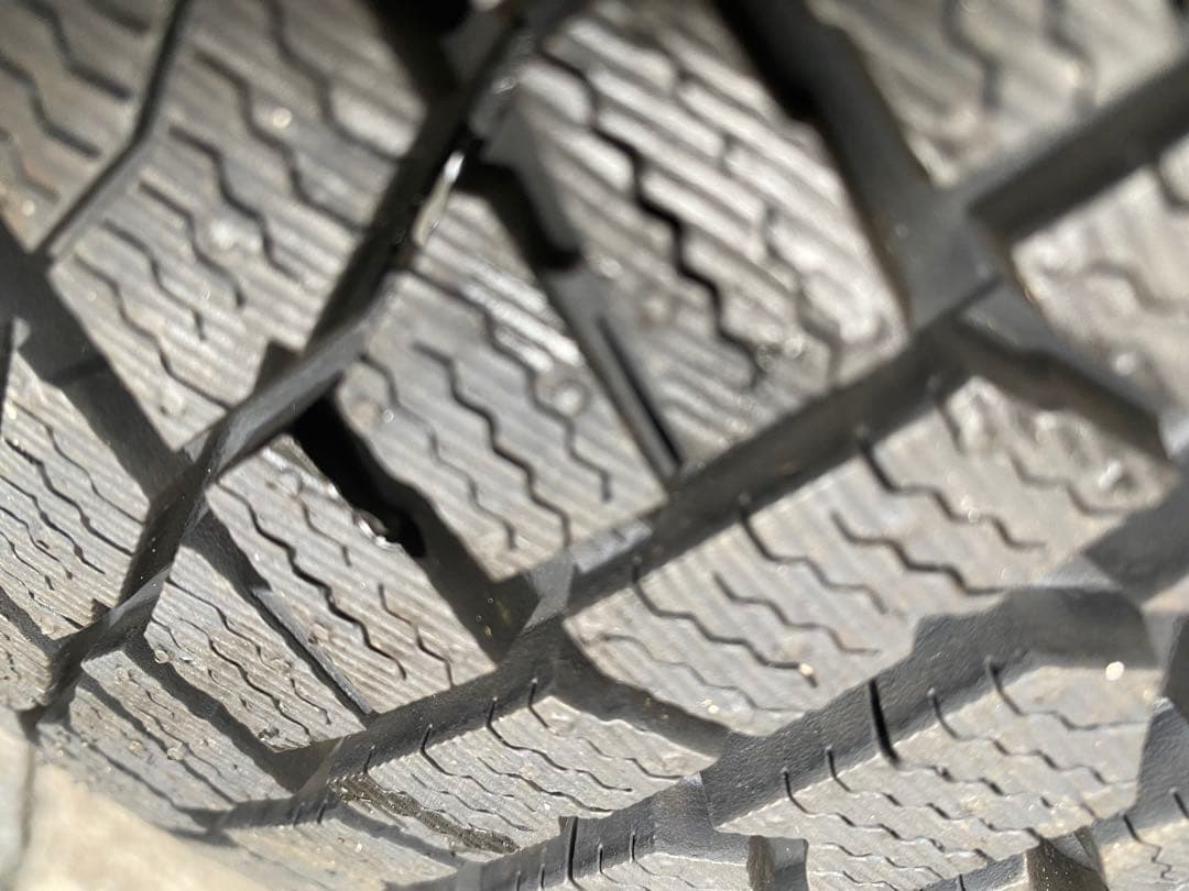 155 65R13 ① スタッドレスタイヤ　溝多め ダンロップ2本 ワゴンR等