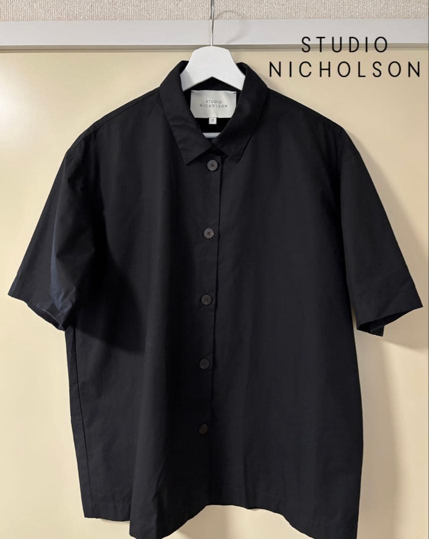 STUDIO NICHOLSON ブラック 半袖シャツ サイズ0