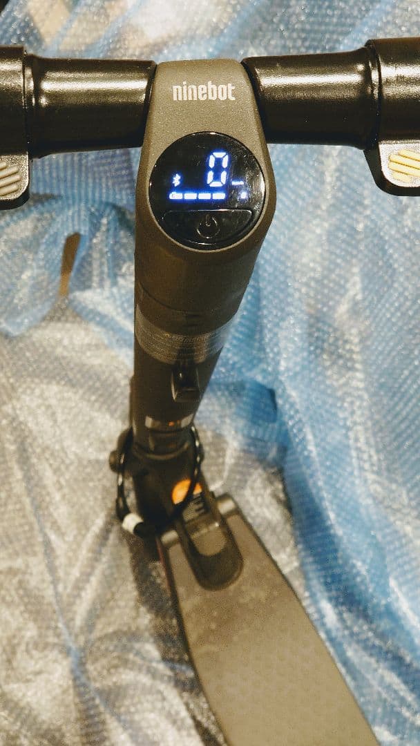 【美品】Segway-Ninebot Kickscooter E22