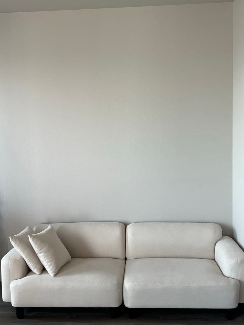 2脚セット　韓国　北欧　クリーム色 L字型ソファ 2個クッション付き