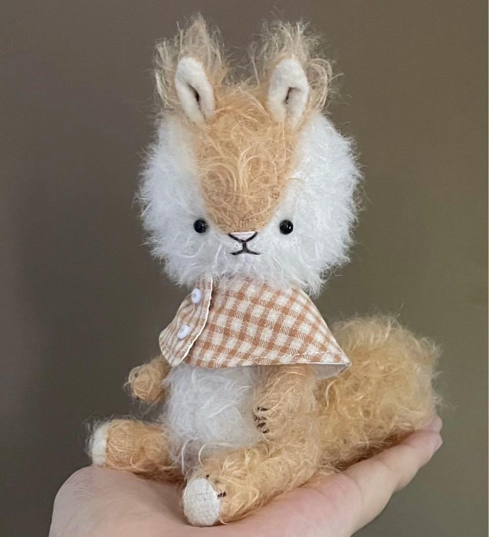 愛おしいリスちゃん アーティストベア ぬいぐるみ 海外作家様 ハンドメイド