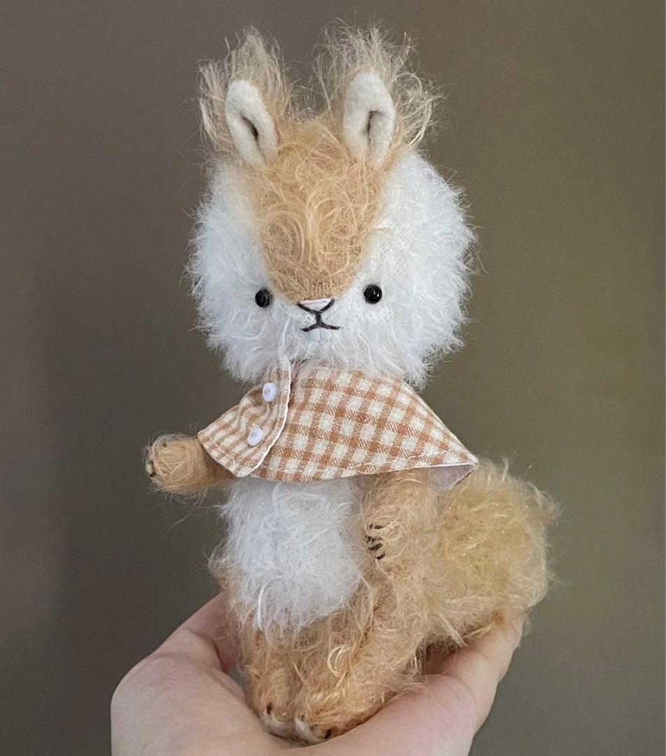 愛おしいリスちゃん アーティストベア ぬいぐるみ 海外作家様 ハンドメイド