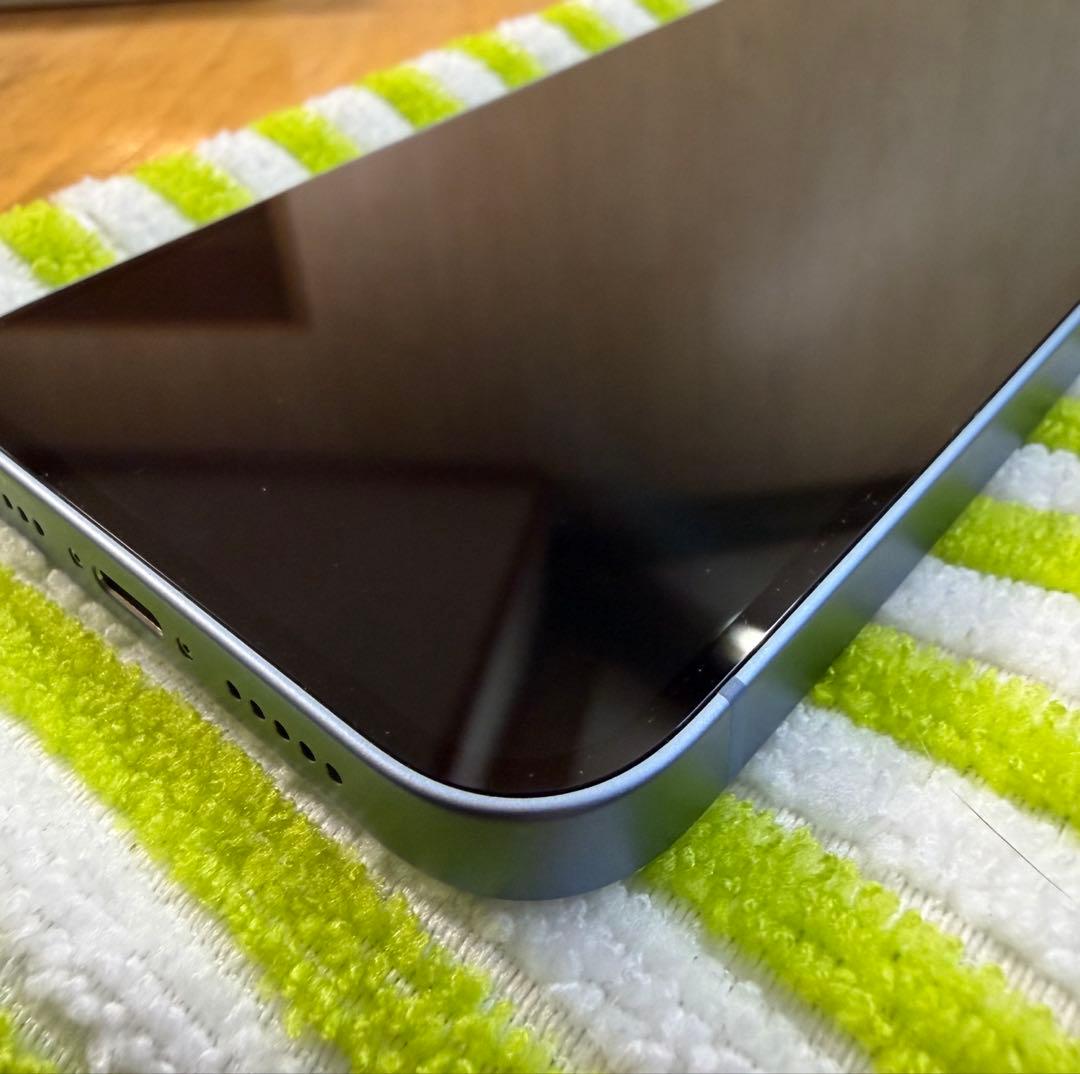 【美品】Apple iPhone 14 128GB SIMフリー 本体