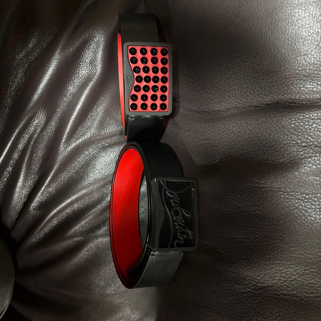 Christian Louboutin ブラック ベルト新品未使用２本大幅値下げ