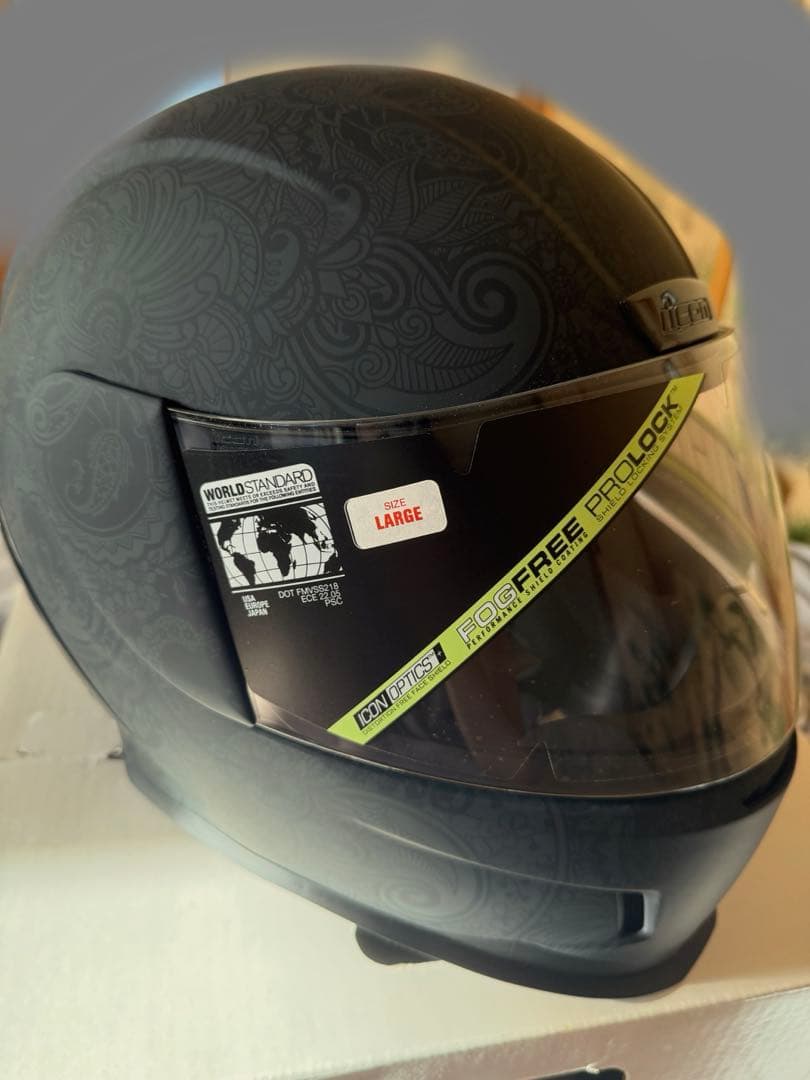 icon Airforce フルェイスヘルメット 黒ペイズリー特典多数☆