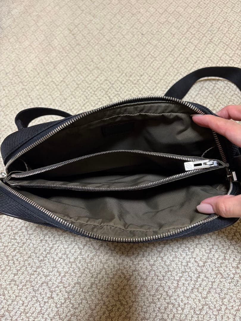 Louis Vuitton ボディバッグ アクロバット ダミエジェアン ブラック