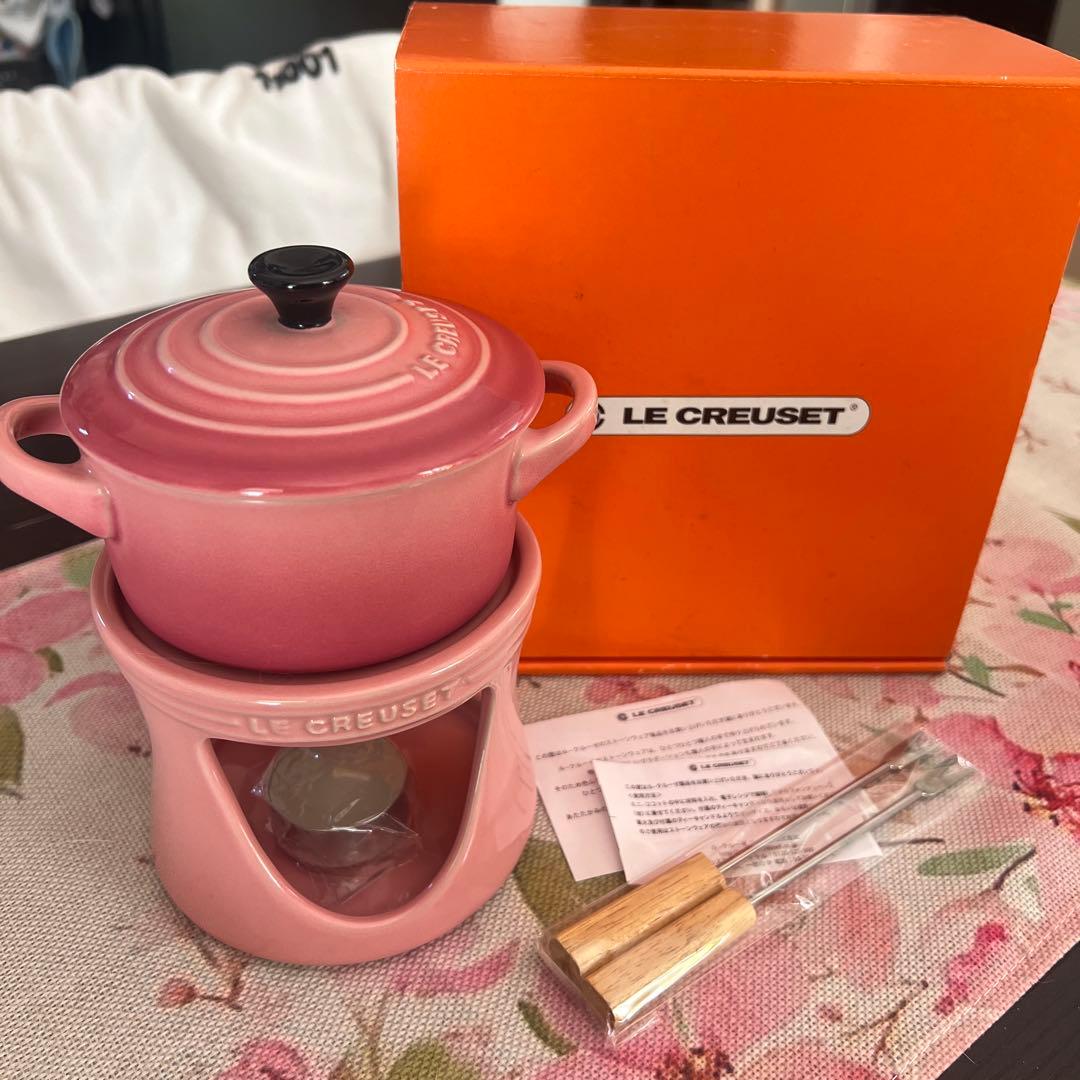 【新品未使用品】LE CREUSET ミニココットフォンデュセット　ピンク