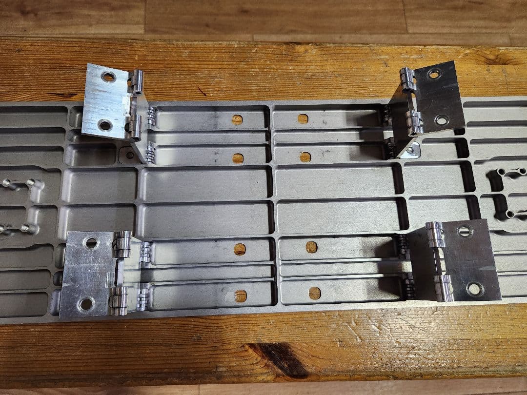 IRON ROCK ミディアム　美品