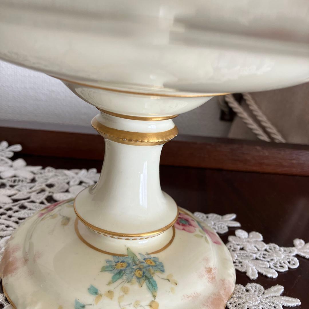 古ロイヤルクラウンダービー　薔薇のタッツァ