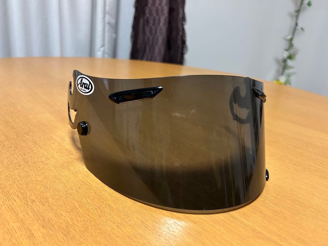 Arai フルフェイスヘルメット 芳賀　スモークシールド付き　アライ