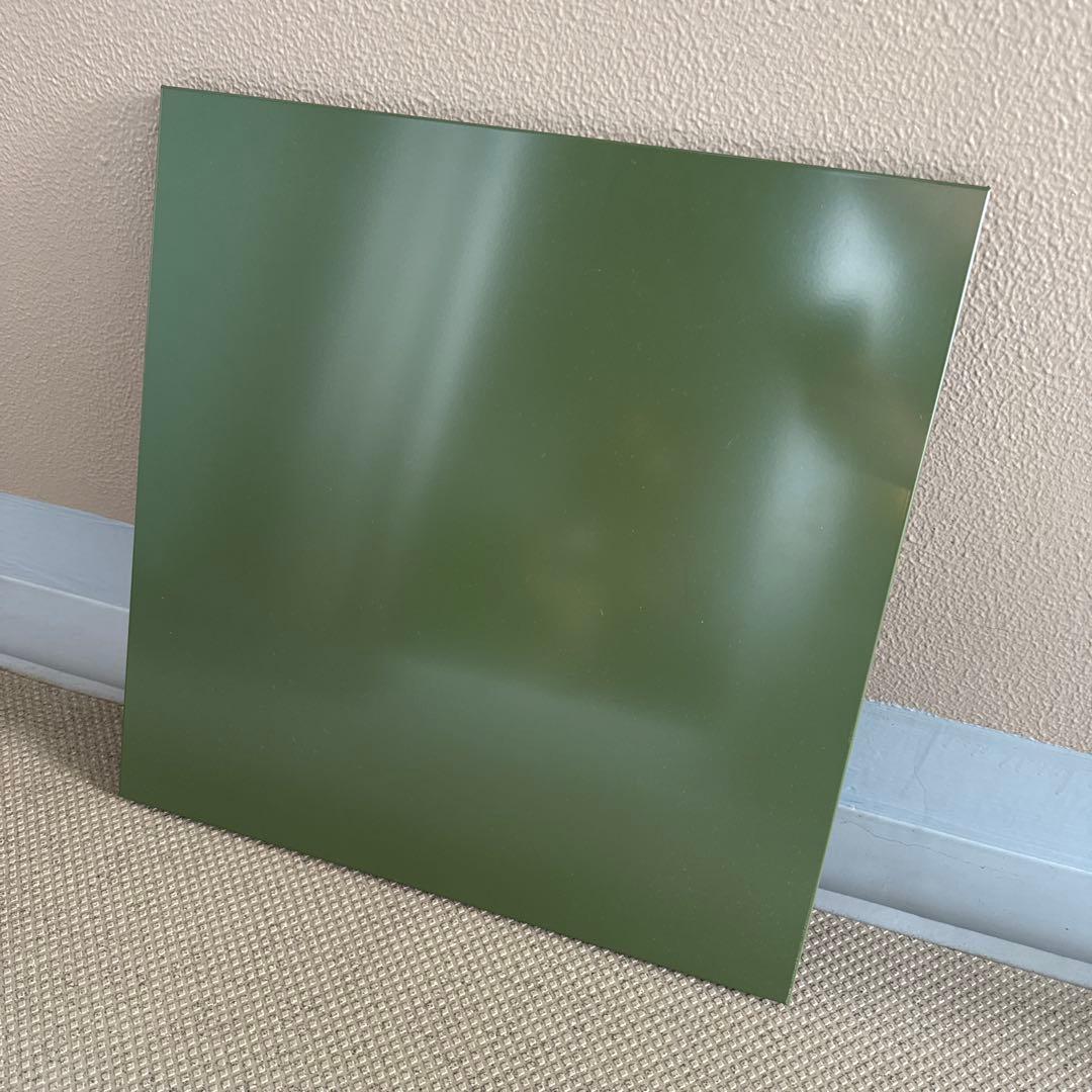 USM ハラー オリーブグリーン 50cm x 50cm ユニット ①