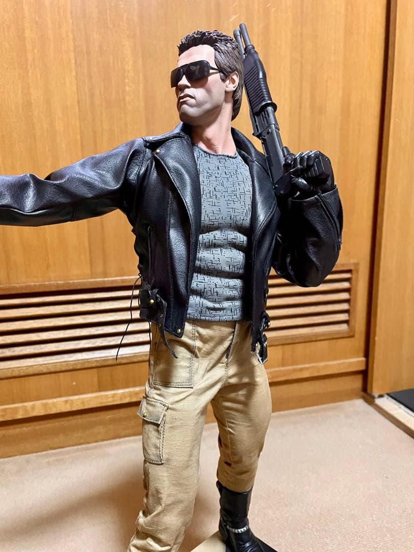 【アニキ】サイドショウ T-800 ターミネーター プレミアムフォーマット