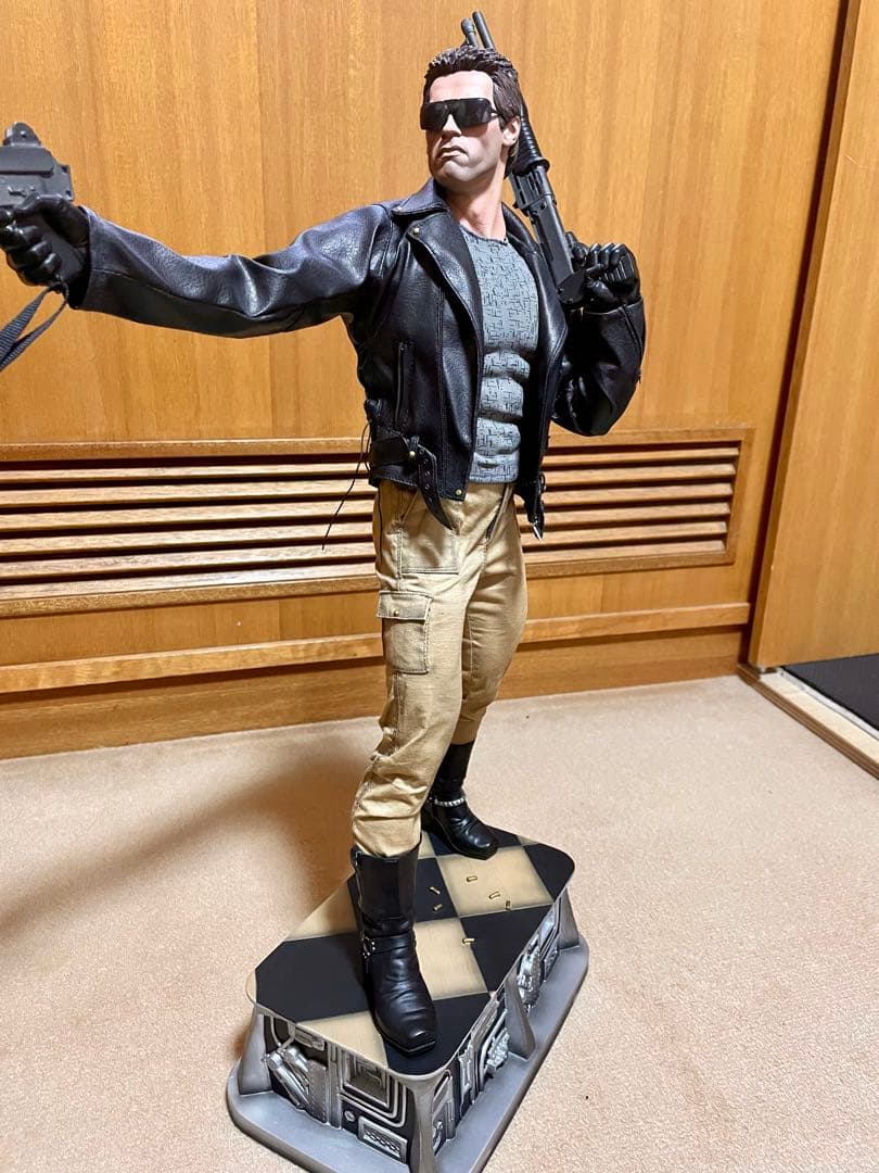 【アニキ】サイドショウ T-800 ターミネーター プレミアムフォーマット