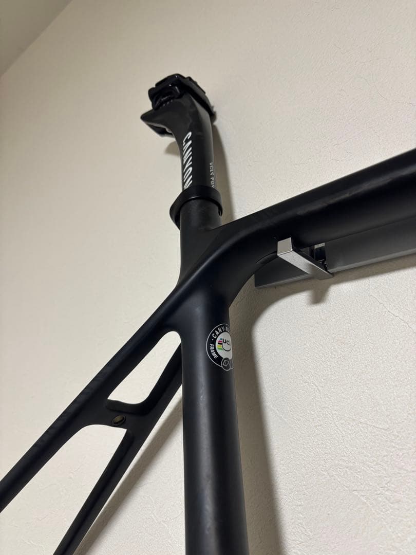美品 Canyon ultimate cf slx ロードバイク フレームセット