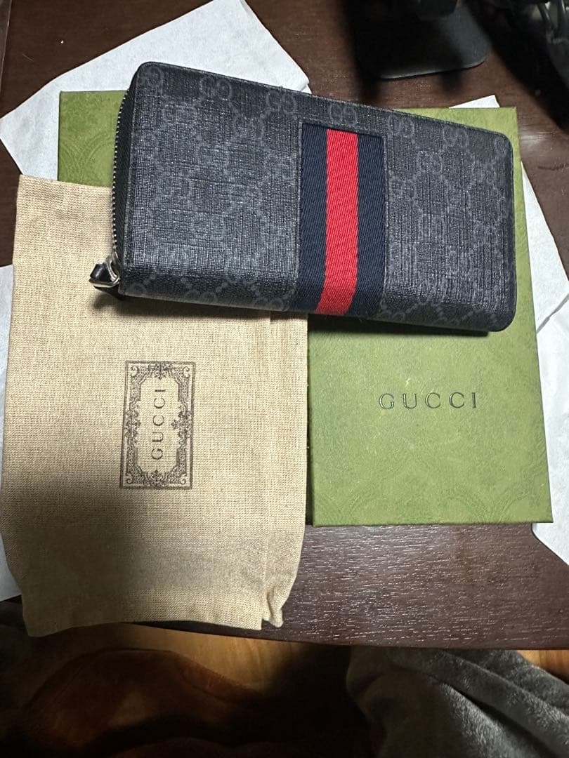 GUCCI 長財布 ダークグレー ストライプ