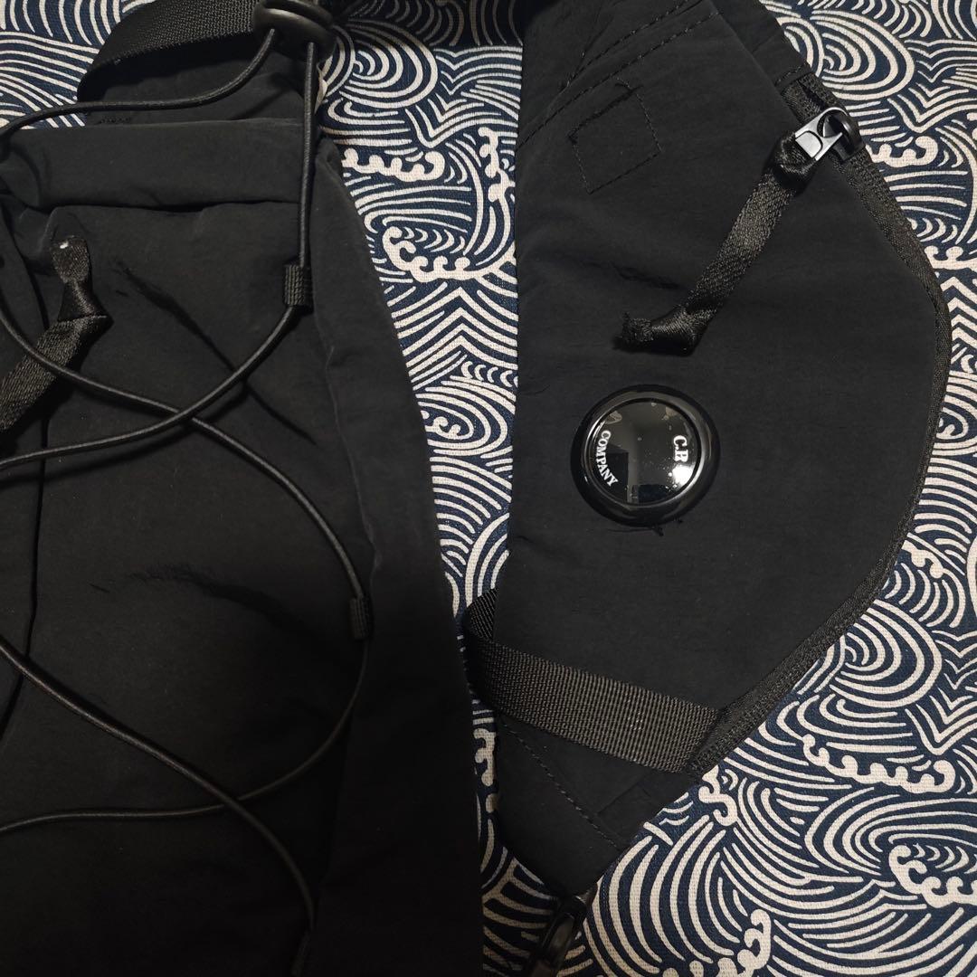 C.P. Company black Nylon B Crossbody 黒