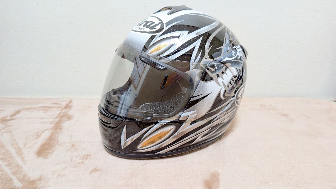 ARAI VECTOR ETERNAL（ベクター　エターナル）Sサイズ