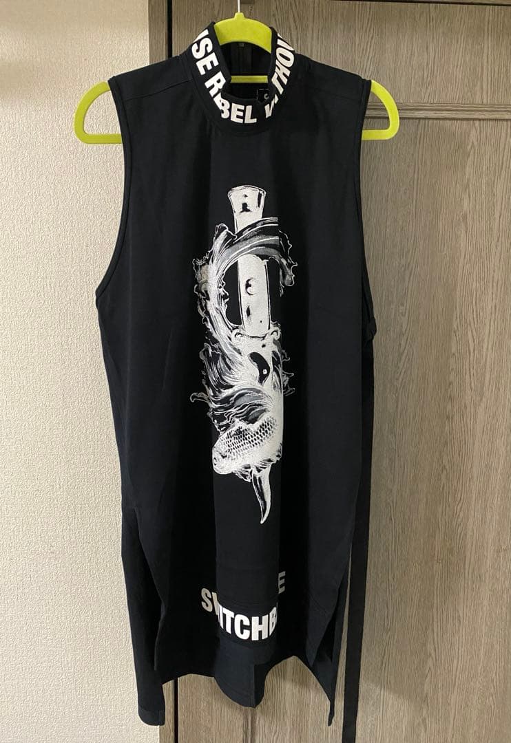 トップス SWITCHBLADE SLEEVELESS HIGH NECK