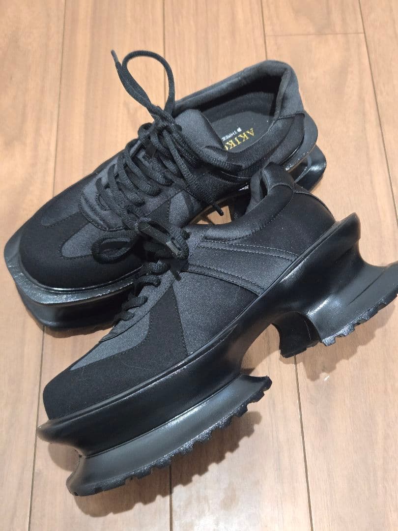 アキコアオキ　AKIKOAOKI　ヴィクトリア　サテン　シューズ　３９サイズ